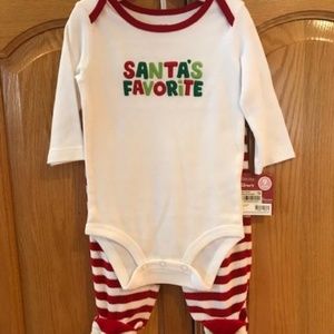 NEW CARTER'S SANTA'S FAVORITE TOP & PANTS - 9 MTHS